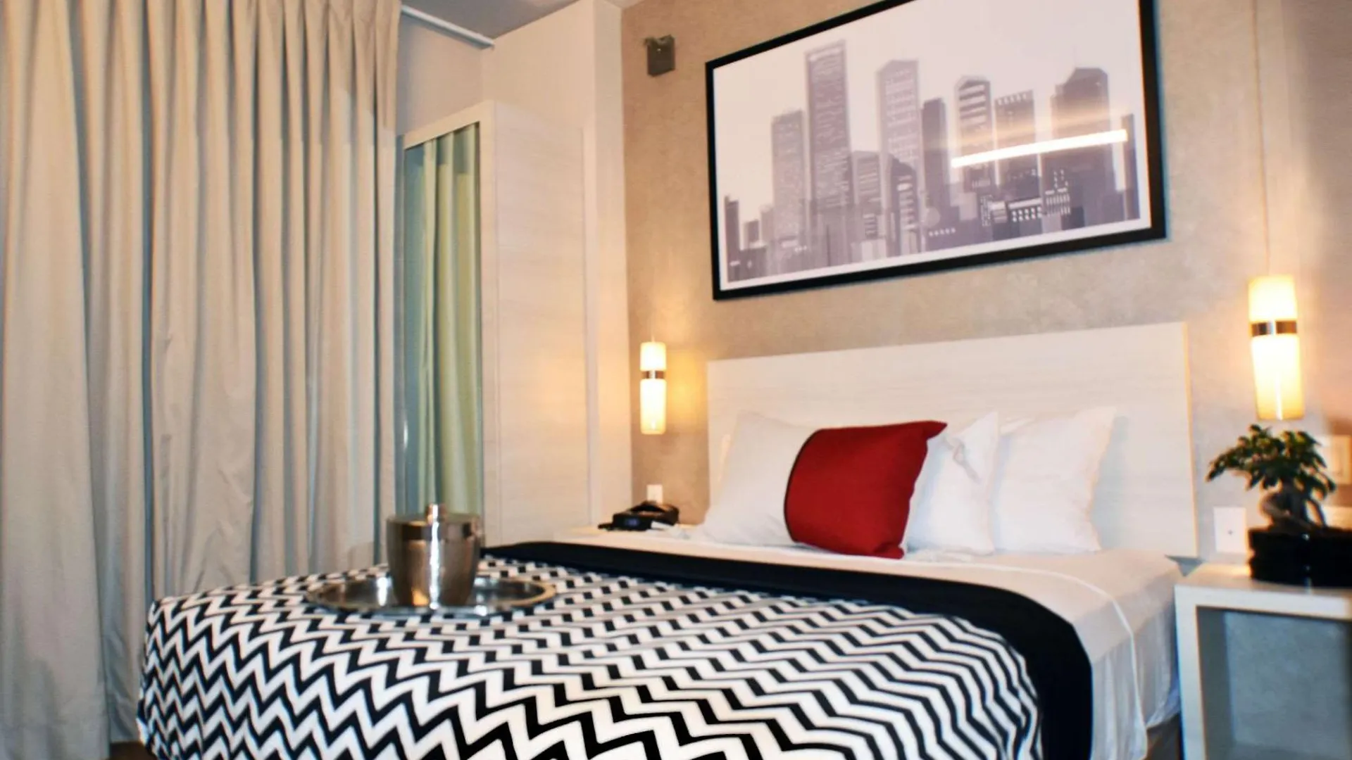 Insignia Hotel Brooklyn, Ascend Hotel Collection New York