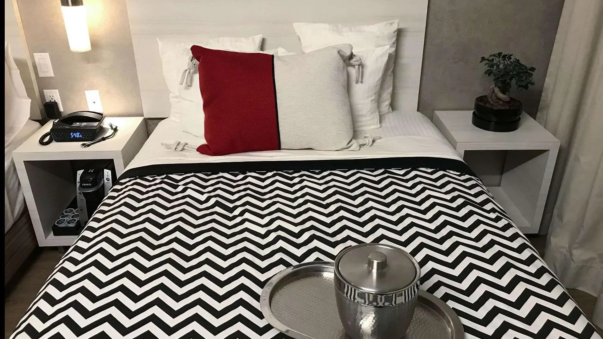 ***  Insignia Hotel Brooklyn, Ascend Hotel Collection New York United States
